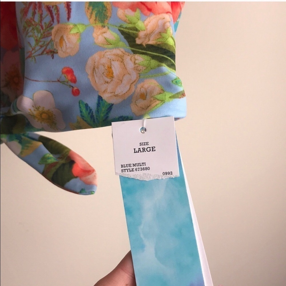 Beach Betty by Miracle Brand Blue Mutli Swim Top Flowers Hibiscus Tropical - Picture 6 of 8